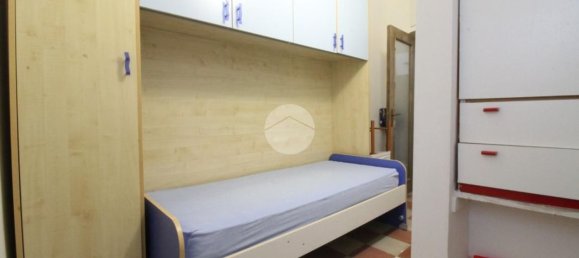 Квартира с 3 комнатами в Кампобассо, Италия № 84936 4