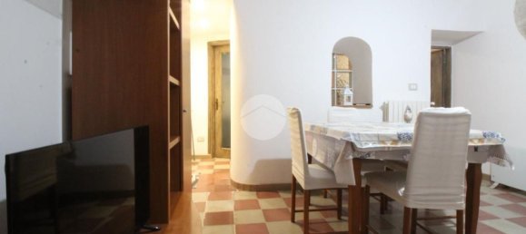 Квартира с 3 комнатами в Кампобассо, Италия № 84936 9