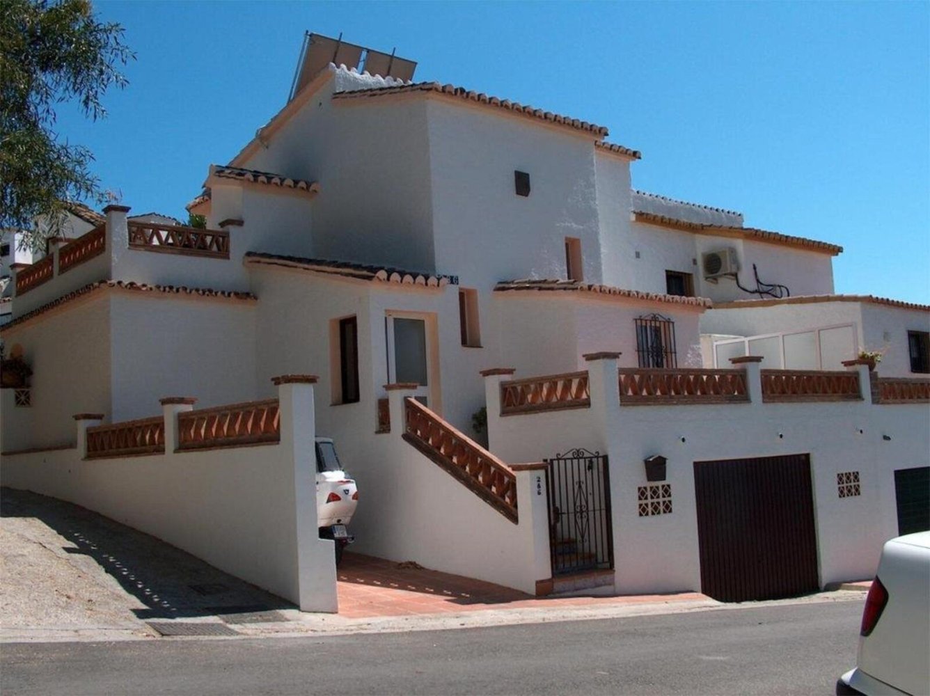 4 bedrooms House in Mijas, Spain No. 141969