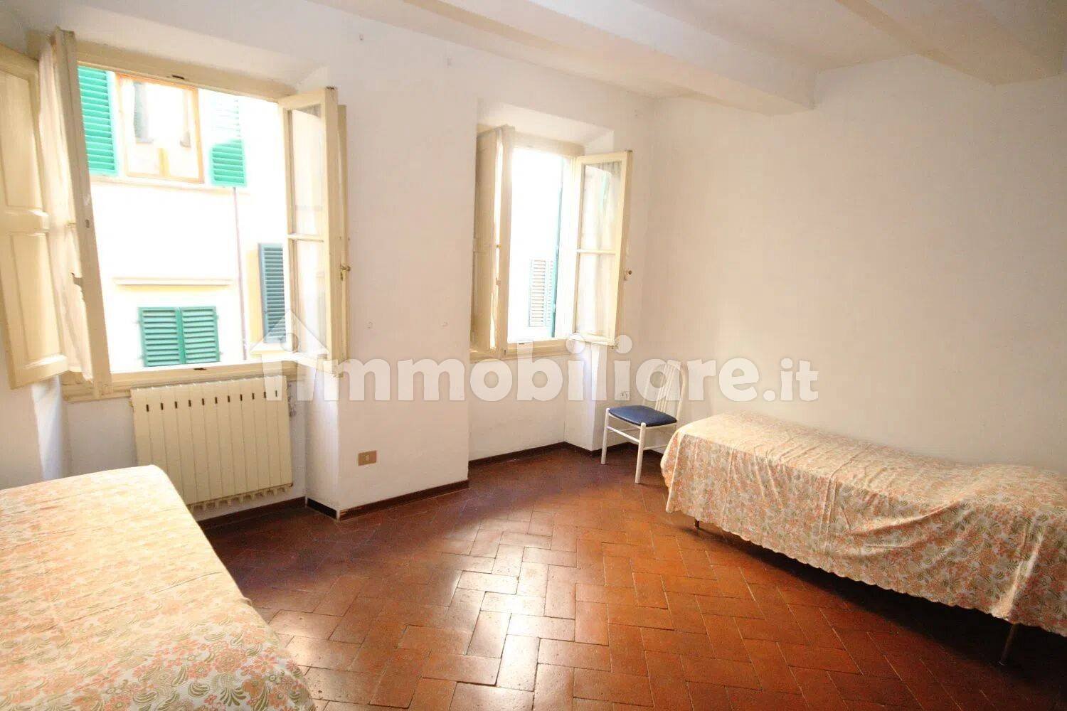 3 bedrooms Apartment in Florence, Italy No. 191596