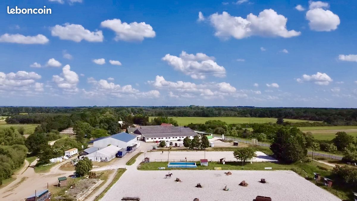 4 غرف نوم منزل في Orleans, France رقم 90578