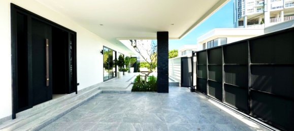 4 bedrooms Cafe / restaurant in Pattaya, Thailand No. 23021 28