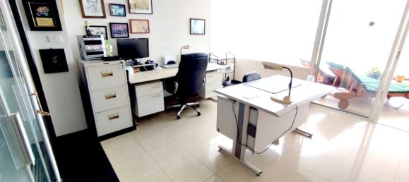 3 bedrooms Condo in Pattaya, Thailand No. 3507 4