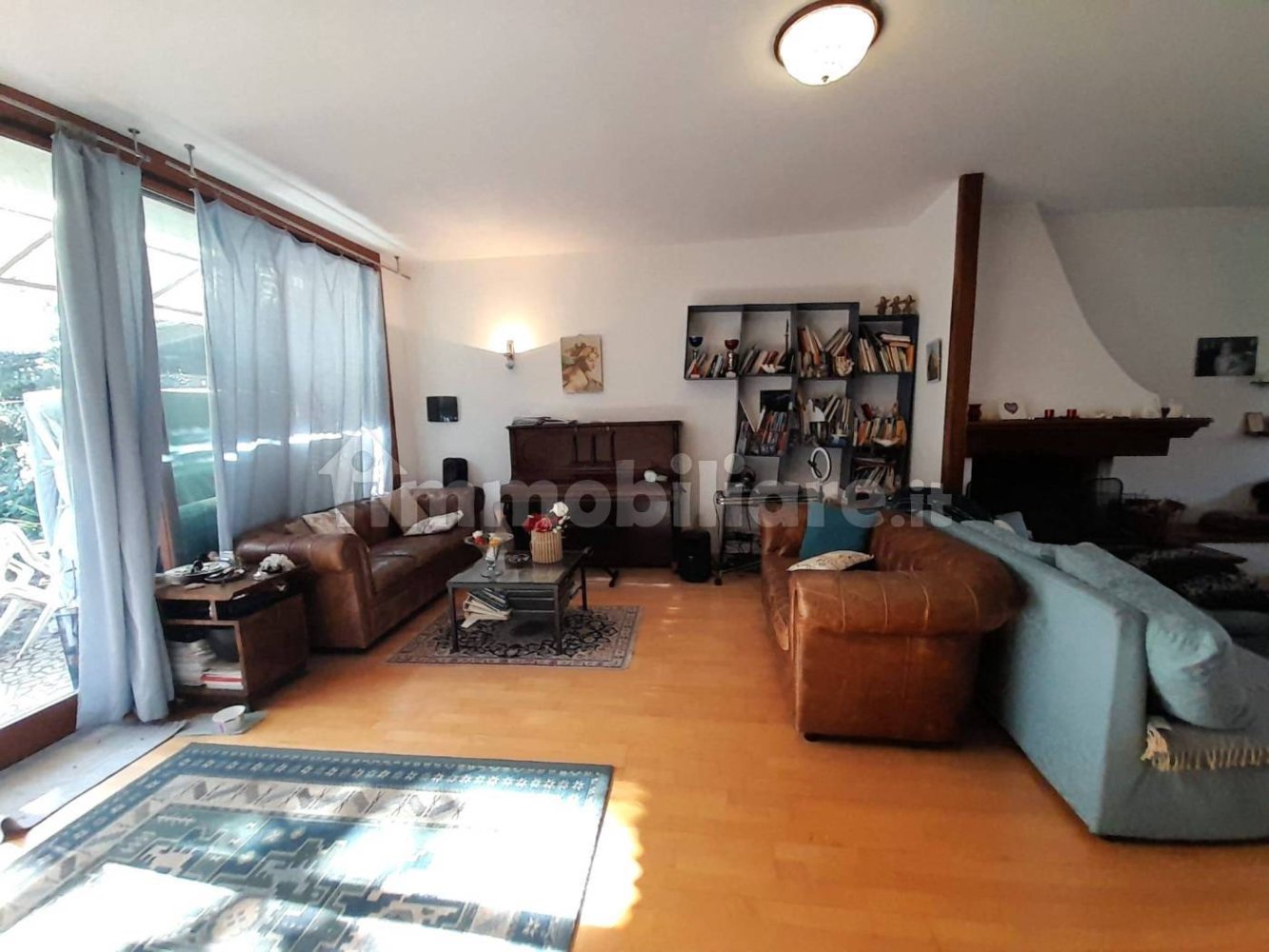 3 bedrooms Villa in Terni, Italy No. 287223
