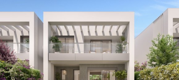 3 bedrooms Townhouse in Marbella, Spain No. 4554 4