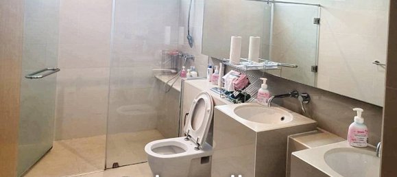 4 bedrooms Condo in Khlong Toei, Thailand No. 13436 9