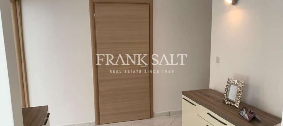 3 chambres Appartement à Swieqi, Malta No. 6584 9