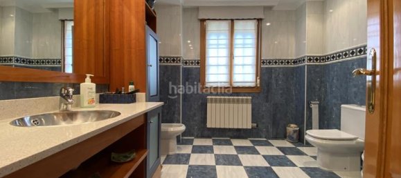 6 Schlafzimmer Haus in Alava, Spain, Nr. 138410 24