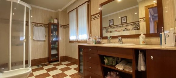 6 Schlafzimmer Haus in Alava, Spain, Nr. 138410 35