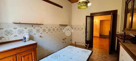 5-salle Bâtiment à Soriano nel Cimino, Italy No. 52344 39