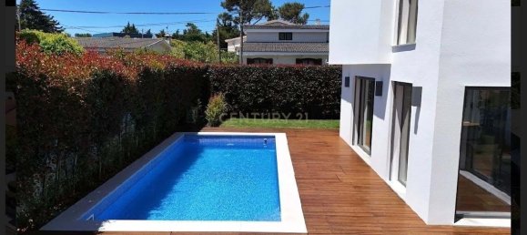 4 bedrooms Villa in Cascais, Portugal No. 141867 16