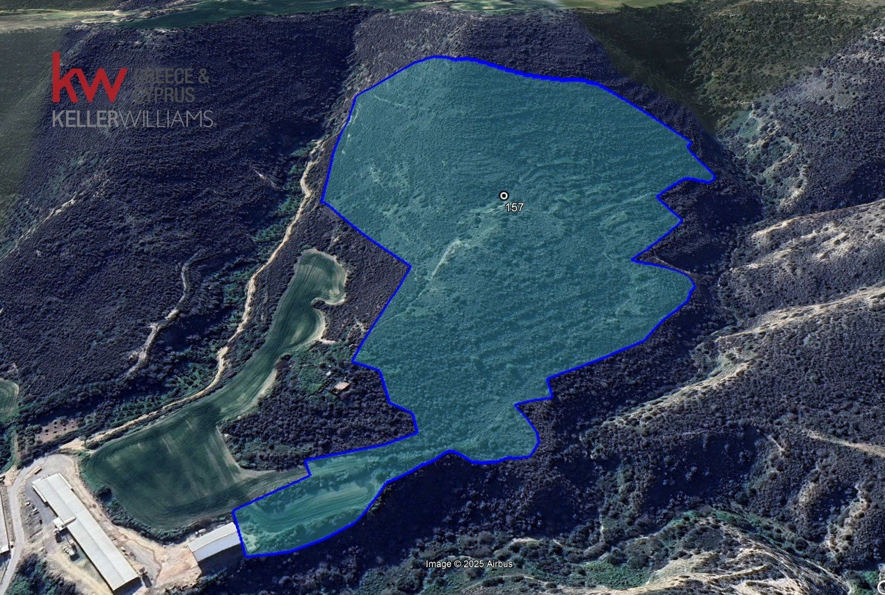 Terreno en Agios Theodoros, Cyprus 93647 m² No. 26812