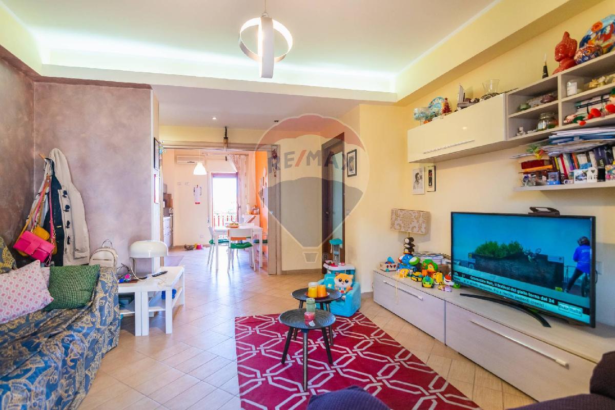 Apartamento T2 em Acireale, Italy N.º 275823