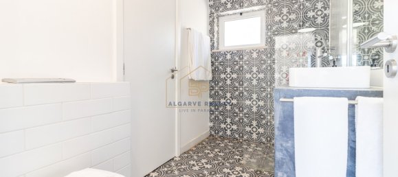 3 Schlafzimmer Villa in Lagoa, Portugal, Nr. 120313 10