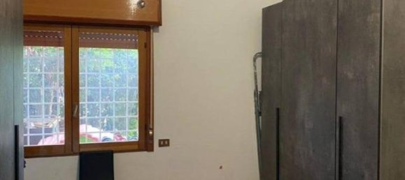 4 rooms Apartment in Rome, Italy No. 41043 11