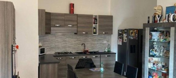 4 rooms Apartment in Rome, Italy No. 41043 6
