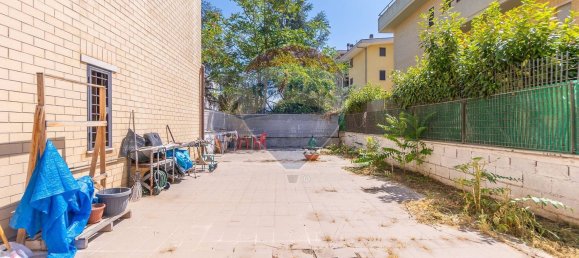 3 rooms Apartment in Tivoli, Italy No. 164746 36