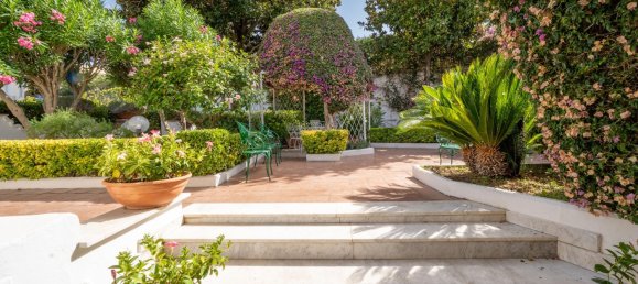 5 rooms Villa in Naples, Italy No. 351394 3