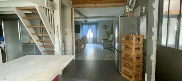 3 chambres Maison à Prouilly, France No. 243796 7