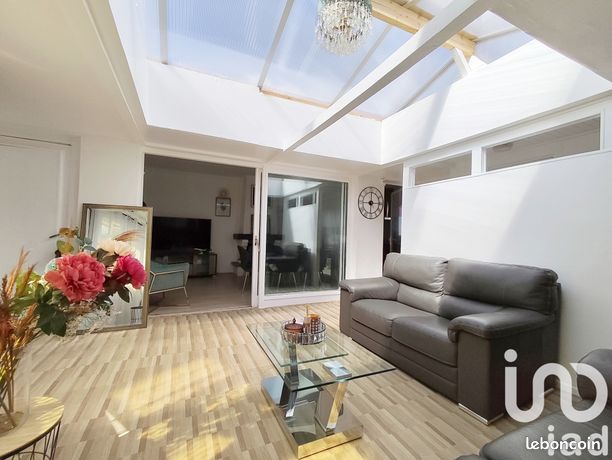 2 غرف نوم منزل في Sevran, France رقم 310940