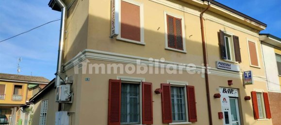 3 rooms Commercial property in Cavenago d'Adda, Italy No. 5500 13