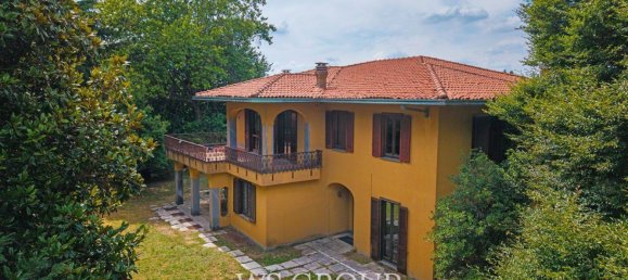 5 غرف نوم فيلا في Casatenovo, Italy رقم 295110 3