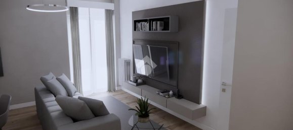 2 rooms Apartment in Prato, Italy No. 11370 2