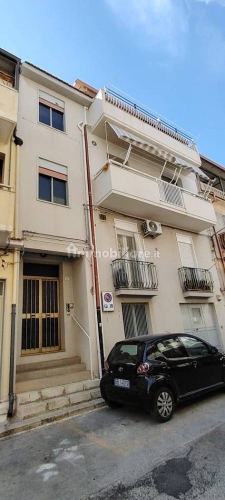 4 Schlafzimmer Villa in Rosolini, Italy, Nr. 278247