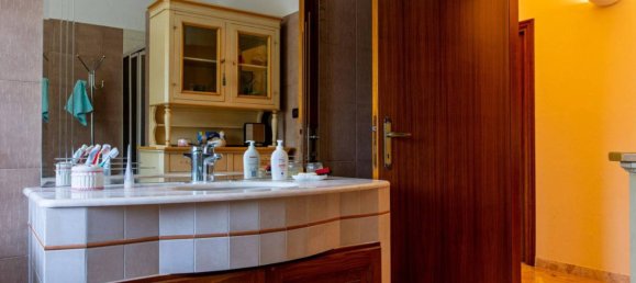 Villa de 6 dormitorios en Borgorose, Italy No. 44686 19