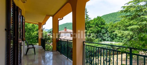 Villa de 6 dormitorios en Borgorose, Italy No. 44686 34