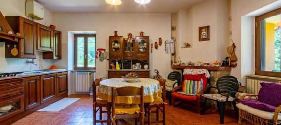 Villa de 6 dormitorios en Borgorose, Italy No. 44686 8