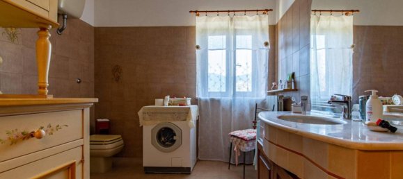 Villa de 6 dormitorios en Borgorose, Italy No. 44686 18