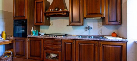 Villa de 6 dormitorios en Borgorose, Italy No. 44686 10