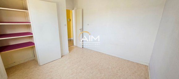 Casa de 3 dormitorios en Montlouis-sur-Loire, France No. 253790 5