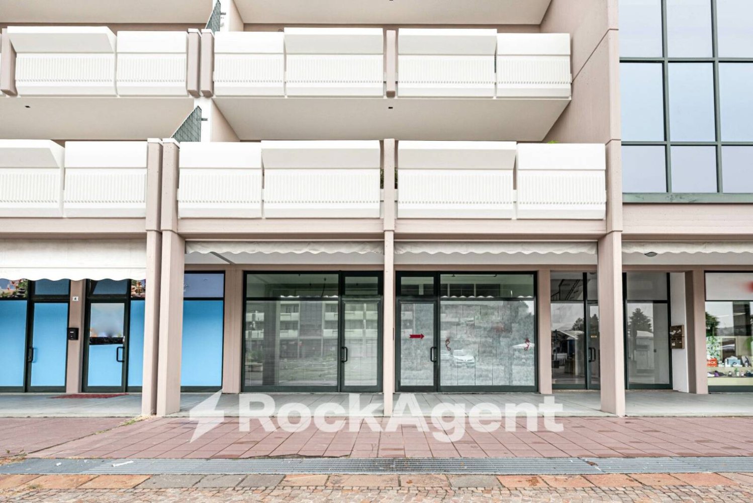 1 room Commercial property in Campagna Lupia, Italy No. 313036