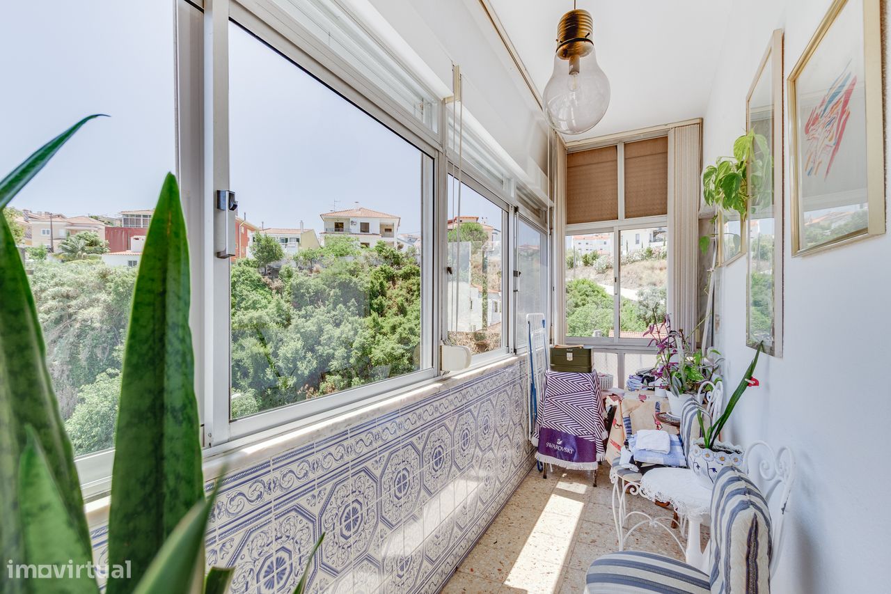 5 Schlafzimmer Doppelhaus in Odivelas, Portugal, Nr. 235947