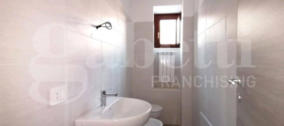 1 Schlafzimmer Wohnung in L'Aquila, Italy, Nr. 55721 7