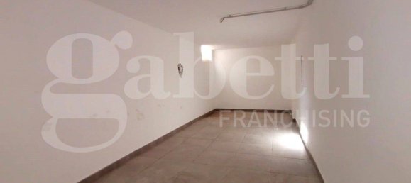 1 Schlafzimmer Wohnung in L'Aquila, Italy, Nr. 55721 9