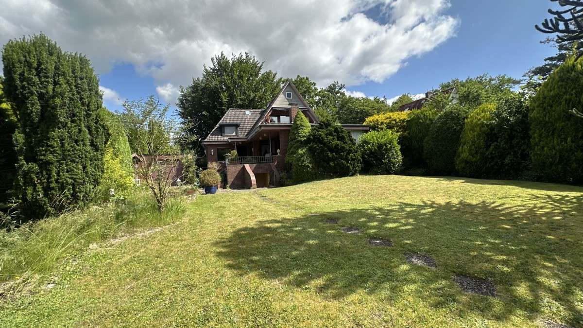 8-Zimmer Haus in Wandsbek, Germany, Nr. 271121