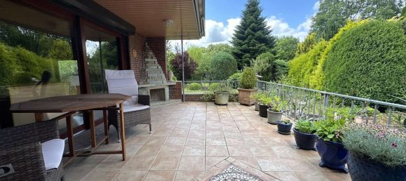 8-Zimmer Haus in Wandsbek, Germany, Nr. 271121 23