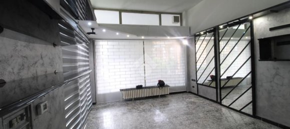 Propriété commerciale à Peschiera Borromeo, Italy 25m² No. 105023 17