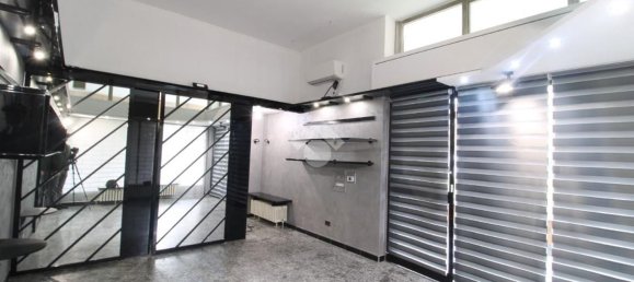Propriété commerciale à Peschiera Borromeo, Italy 25m² No. 105023 7