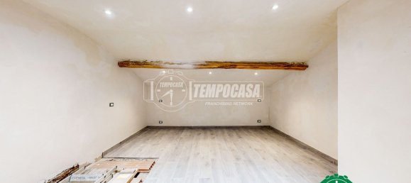 3 rooms Duplex in Novi Ligure, Italy No. 156467 18