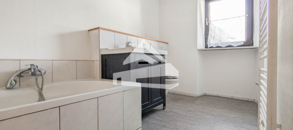 4-Zimmer Wohnung in Trier-Saarburg, Germany, Nr. 130864 3