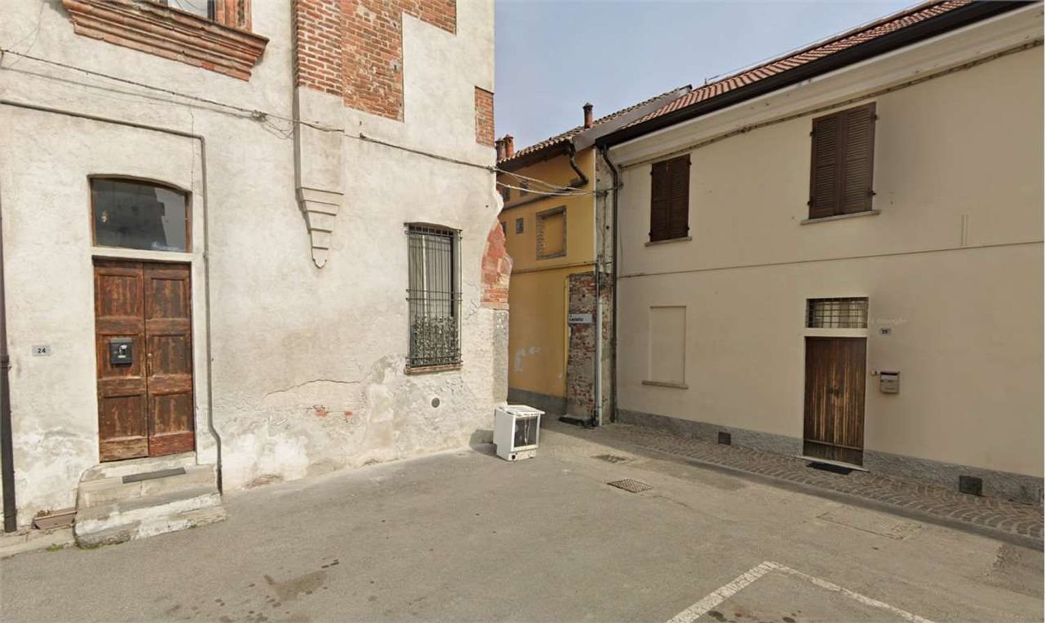 3 rooms Apartment in Bascapè, Italy No. 314988