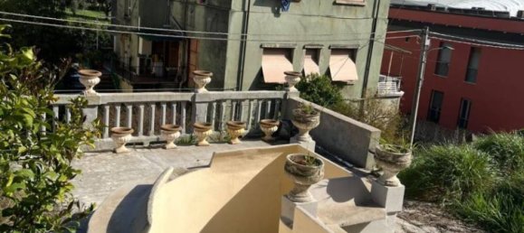 7 chambres Villa à La Spezia, Italy No. 174359 4