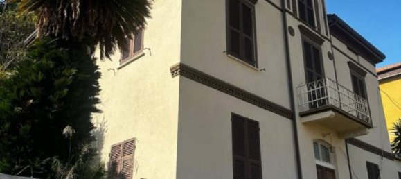 7 chambres Villa à La Spezia, Italy No. 174359 38