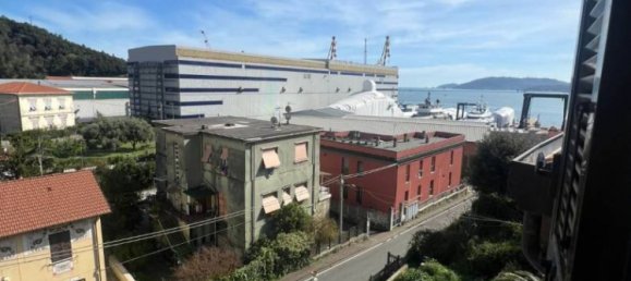 7 chambres Villa à La Spezia, Italy No. 174359 33