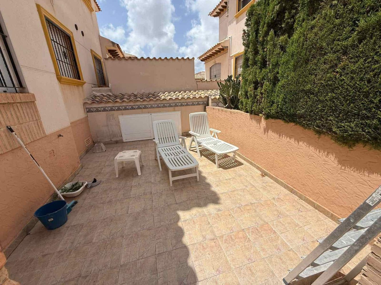 Villa de 3 dormitorios en Alicante, Spain No. 223870