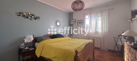 5 bedrooms Villa in Gardanne, France No. 346800 11